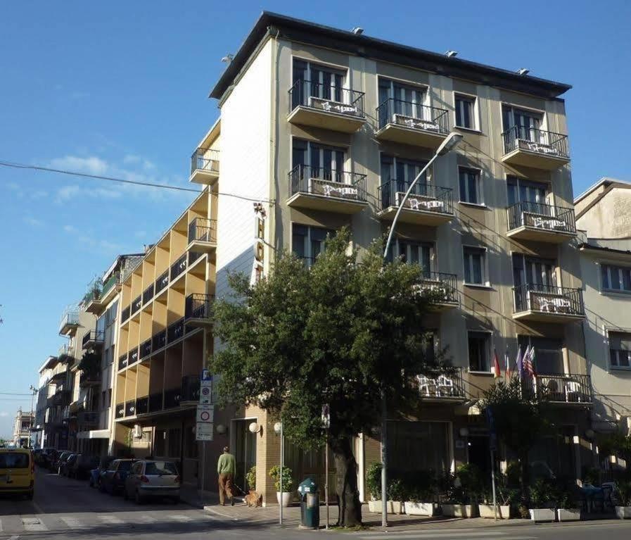 Hotel Stella D'Italia Viareggio Ngoại thất bức ảnh
