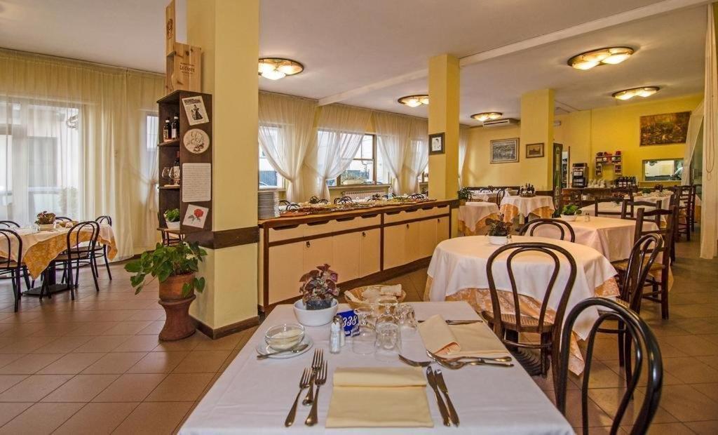 Hotel Stella D'Italia Viareggio Ngoại thất bức ảnh