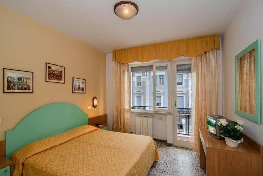 Hotel Stella D'Italia Viareggio Ngoại thất bức ảnh