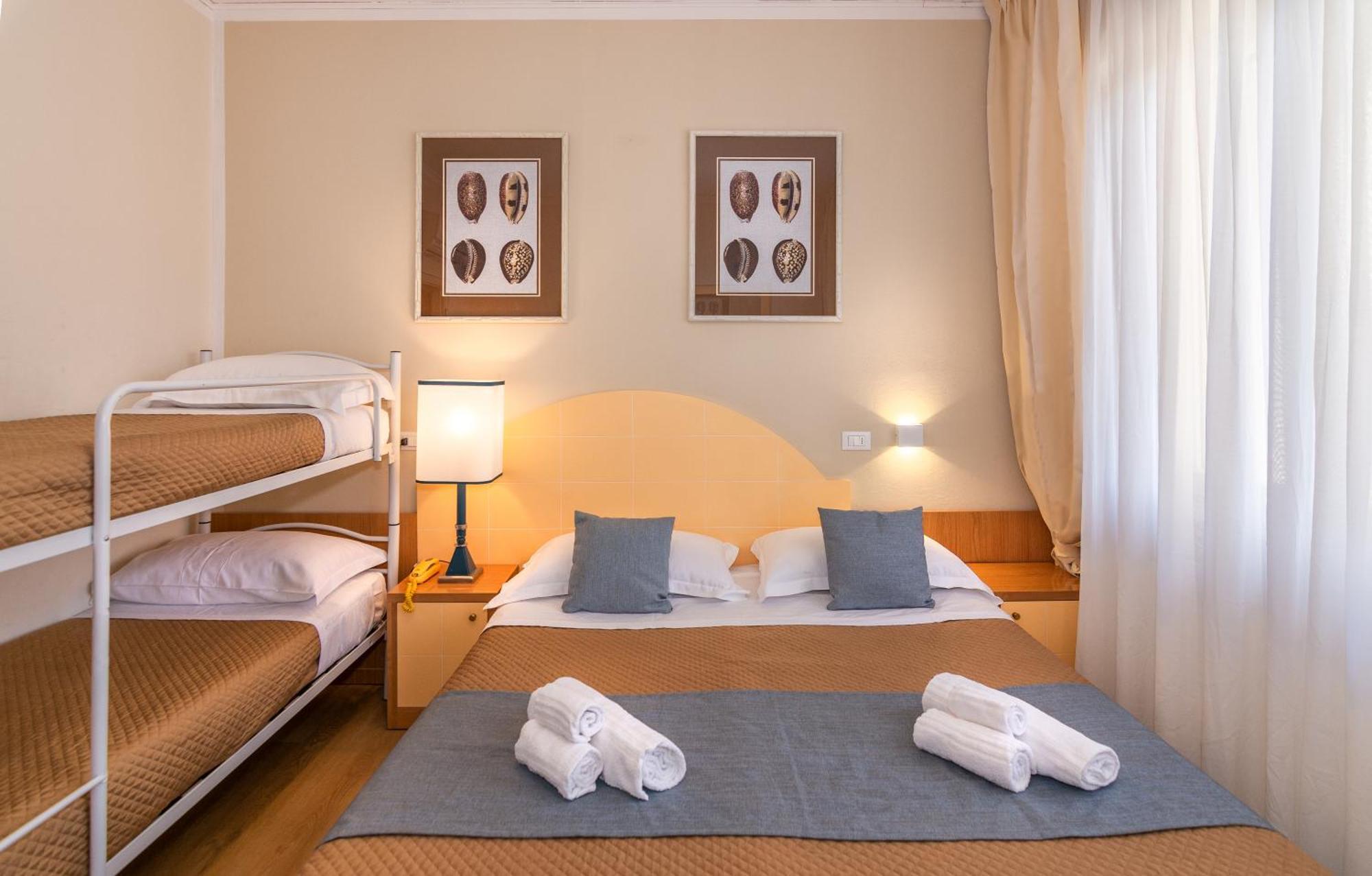 Hotel Stella D'Italia Viareggio Ngoại thất bức ảnh