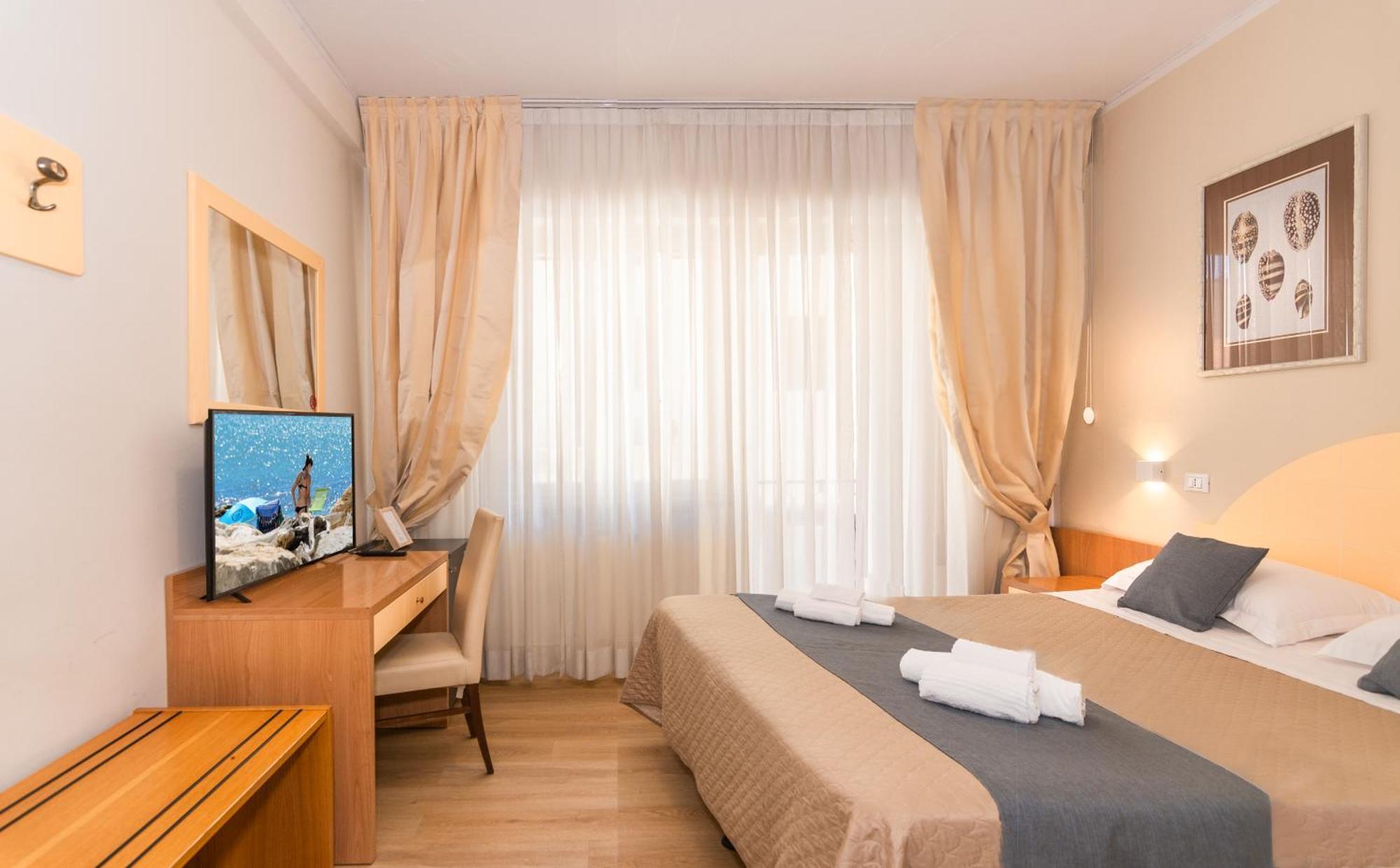 Hotel Stella D'Italia Viareggio Ngoại thất bức ảnh