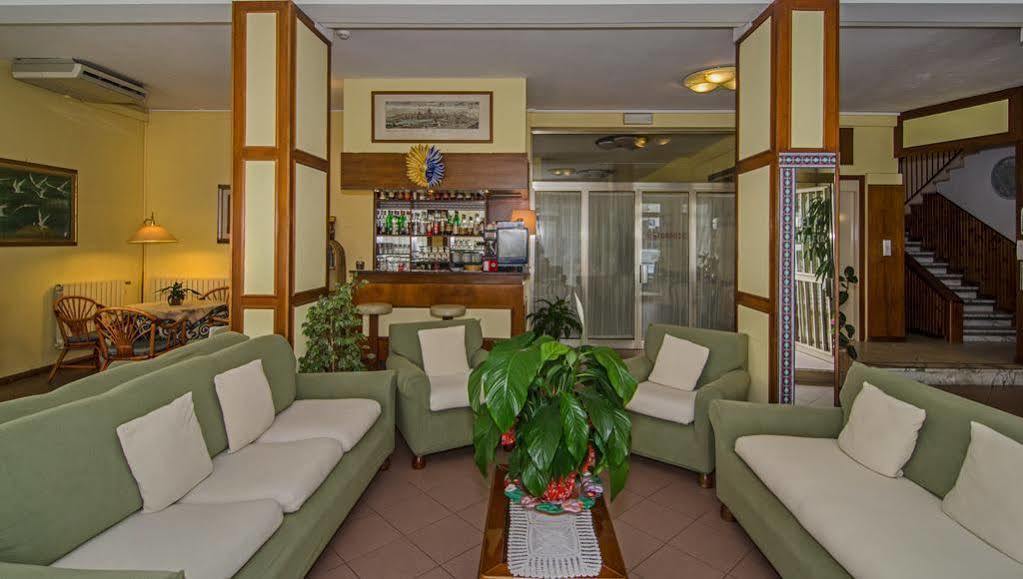 Hotel Stella D'Italia Viareggio Ngoại thất bức ảnh